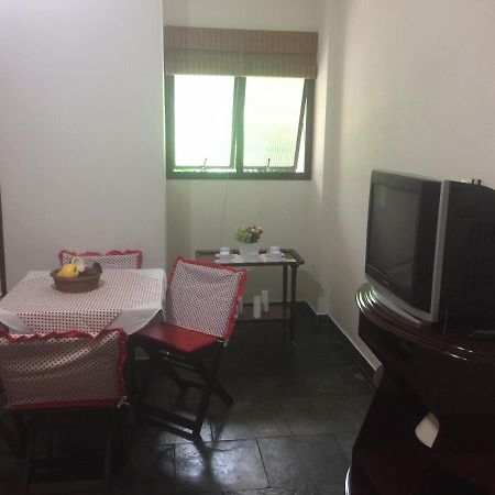 Apto. No Terreo Enseada Ubatuba Com Piscina P/ 5 Pessoas Exterior photo